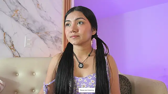 Emi latingirl online show from March 19, 2026, 8:24 pm