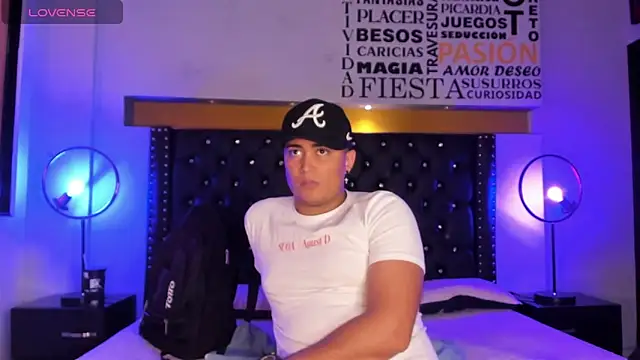 Angel Brown1  online show from December 2, 2024, 7:38 pm