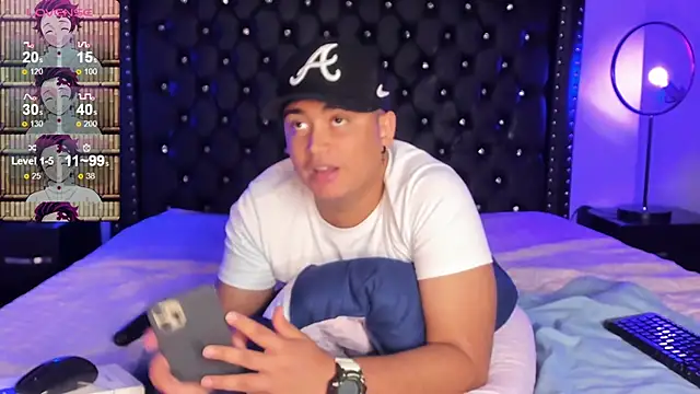 Angel Brown1  online show from December 3, 2024, 1:52 am