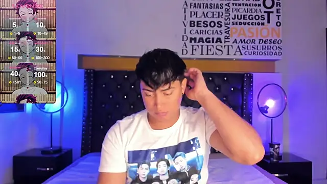 Angel Brown1  online show from December 11, 2024, 10:38 pm