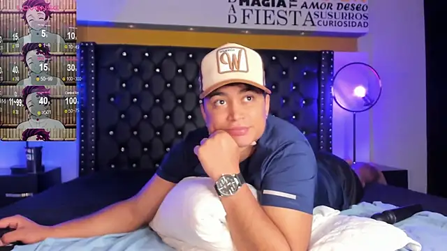 Angel Brown1  online show from December 21, 2024, 10:40 pm