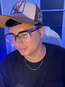 Angel Brown1  online show from February 23, 2025, 9:26 pm