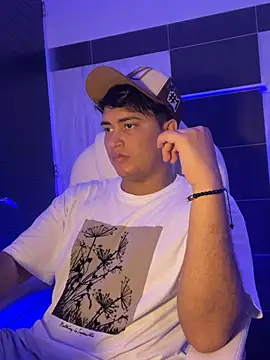 Angel Brown1  online show from February 24, 2025, 10:14 pm