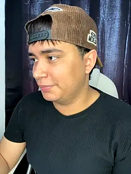 Angel Brown1  online show from September 13, 2025, 2:28 pm