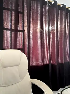 Angel Brown1  online show from September 26, 2025, 11:58 am