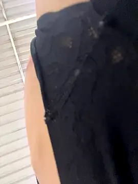 lulu kis online show from December 2, 2025, 6:08 am