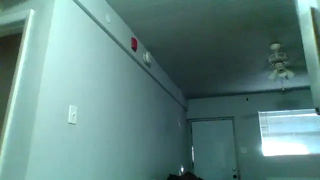 Snapshot of bigdick5157 chatting on October 15, 2025, 10:32 pm bigdick5157 online show from October 15, 2025, 10:32 pm