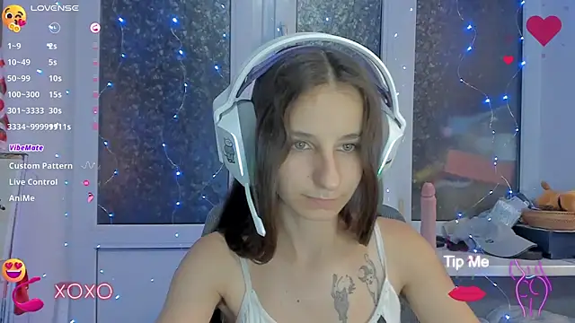  Nika Kik online show from September 10, 2025, 6:30 pm