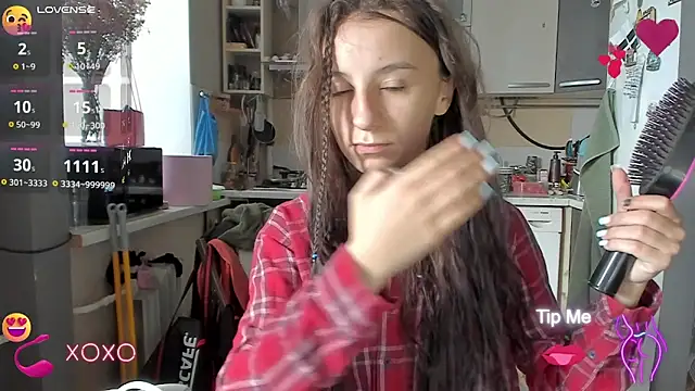  Nika Kik online show from October 3, 2025, 12:46 pm