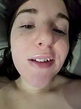 Snapshot of oxitocindi chatting on December 3, 2024, 9:12 pm oxitocindi online show from December 3, 2024, 9:12 pm