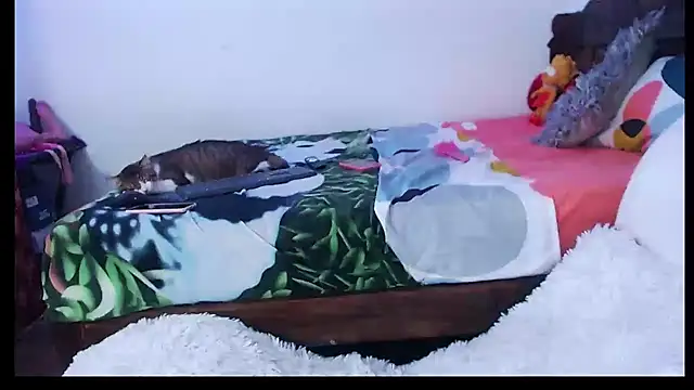 Candy-love87 online show from October 25, 2025, 2:30 am