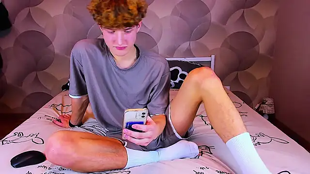 Snapshot of Ian_Flor chatting on November 27, 2025, 12:07 pm Ian Flor online show from November 27, 2025, 12:07 pm