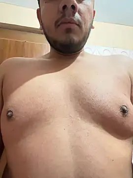 NakedPlayBoy online show from January 3, 2025, 3:05 am