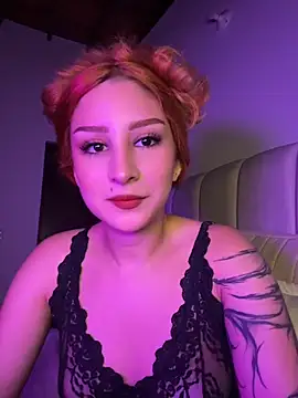 Mon Cherry online show from May 14, 2026, 1:23 am