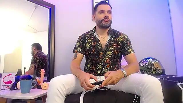 jonasbeards online show from November 30, 2025, 3:05 pm