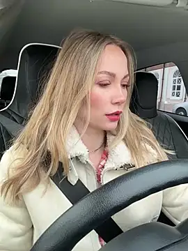 LavenderHot online show from January 28, 2025, 3:15 am