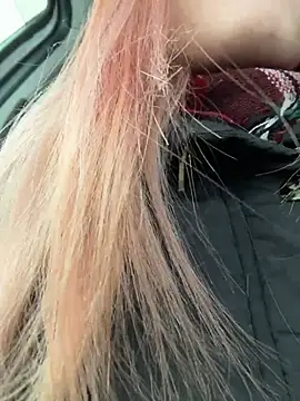 Snapshot of LavenderHot chatting on February 8, 2026, 2:48 am LavenderHot online show from February 8, 2026, 2:48 am