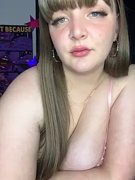 Snapshot of Lalalust69 chatting on February 3, 2026, 4:10 am Lalalust69 online show from February 3, 2026, 4:10 am