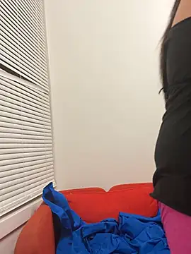 Snapshot of Gin4Cole chatting on March 3, 2025, 6:59 am Gin4Cole online show from March 3, 2025, 6:59 am