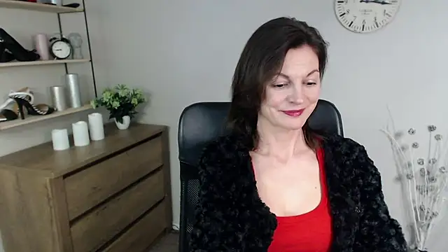 Snapshot of VivianWILD chatting on December 30, 2024, 1:14 pm VivianWILD online show from December 30, 2024, 1:14 pm
