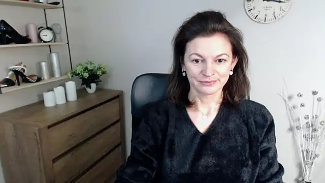 Snapshot of VivianWILD chatting on January 2, 2025, 6:50 am VivianWILD online show from January 2, 2025, 6:50 am