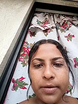 Giselabrunette25 online show from December 16, 2025, 5:07 pm