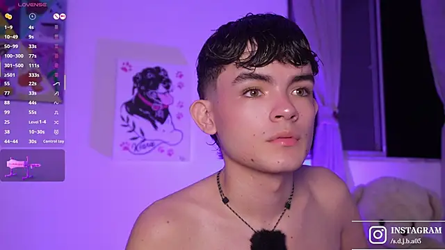 Angelo 018 online show from July 19, 2026, 2:37 am