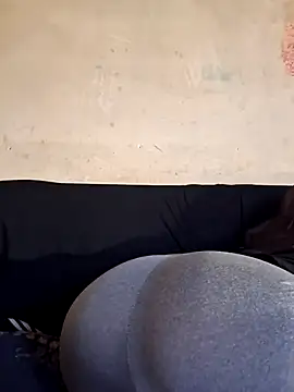 CoreSashaDylan online show from February 6, 2025, 7:56 am