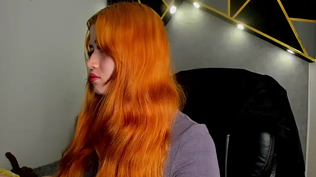 almma shy online show from February 3, 2025, 2:55 pm