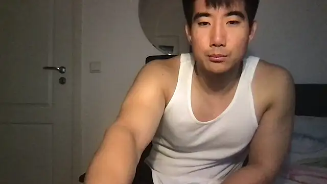 jungcock3210 online show from October 8, 2025, 3:31 pm