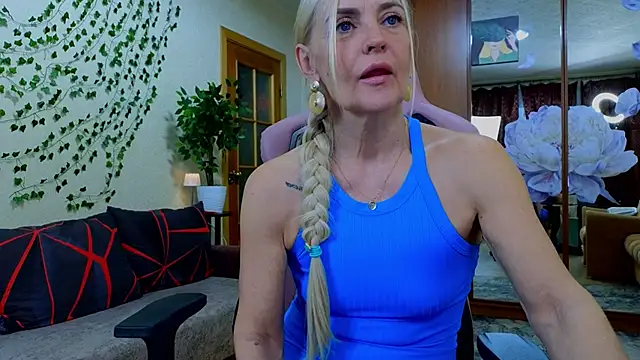 amelia blondy online show from March 9, 2026, 1:59 pm