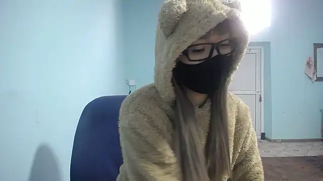 elllaaxx online show from March 15, 2025, 3:51 am