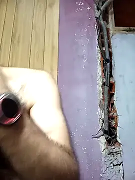 Snapshot of Pela1984 chatting on September 13, 2025, 4:23 am Pela1984 online show from September 13, 2025, 4:23 am