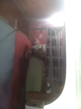 Snapshot of Pela1984 chatting on October 29, 2025, 3:09 am Pela1984 online show from October 29, 2025, 3:09 am