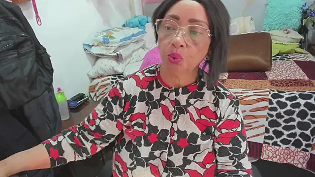 Mrs mommy  online show from February 23, 2026, 7:11 pm