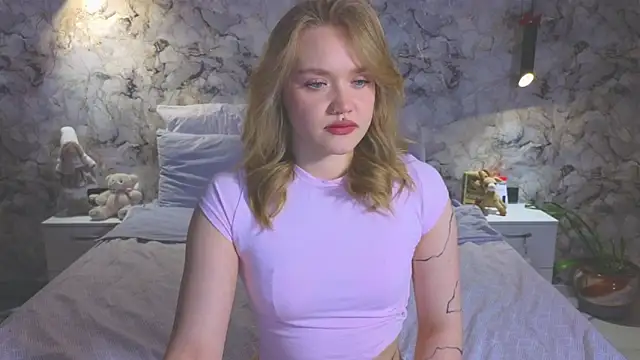 Aurora Golden1 online show from March 26, 2026, 12:50 am