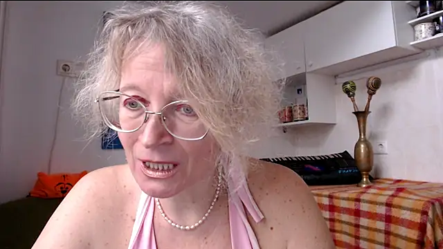 Snapshot of Zosya1111 chatting on January 25, 2025, 11:13 am Zosya1111 online show from January 25, 2025, 11:13 am