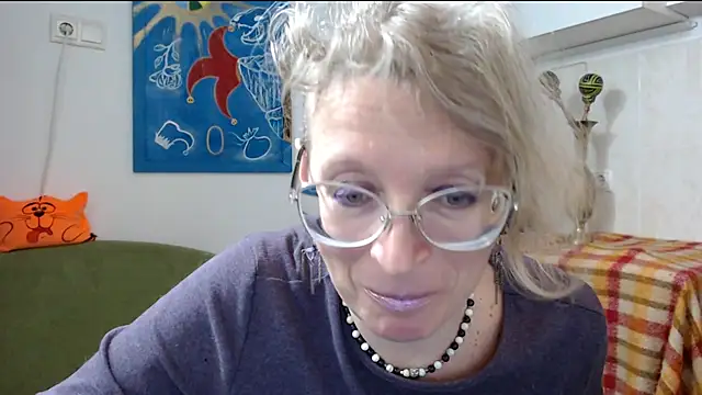 Snapshot of Zosya1111 chatting on January 31, 2025, 3:44 pm Zosya1111 online show from January 31, 2025, 3:44 pm