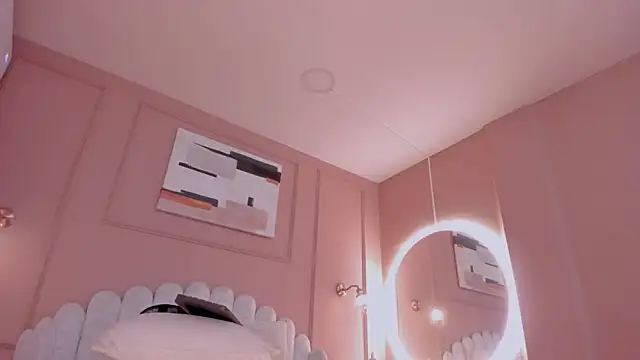 lia ass  online show from September 28, 2025, 9:36 am