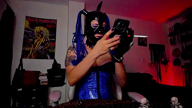 DominatrixBlue online show from May 15, 2026, 6:15 pm
