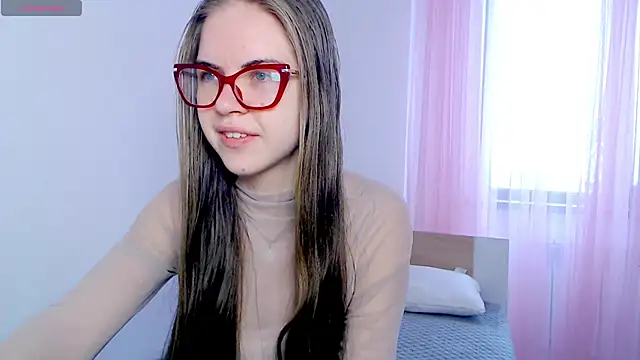 Sarah HS online show from February 28, 2026, 4:35 am