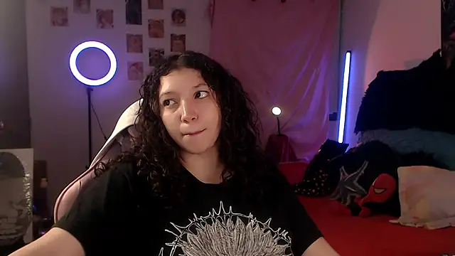 AllyDonfort online show from June 19, 2026, 10:57 pm