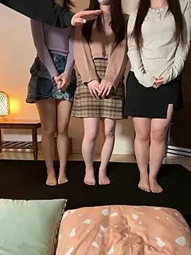 Snapshot of pako60_pako60 chatting on April 8, 2026, 2:00 am pako60 pako60 online show from April 8, 2026, 2:00 am