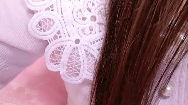 x--Miu--x online show from January 5, 2025, 11:15 am