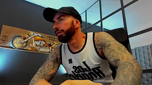 AronGrant online show from February 16, 2026, 11:28 am