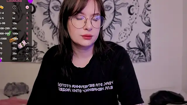 Snapshot of MyNameIsLilith chatting on July 3, 2026, 11:00 pm MyNameIsLilith online show from July 3, 2026, 11:00 pm