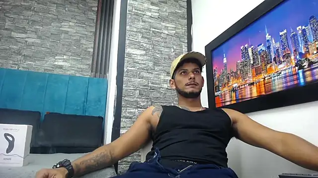 Snapshot of Chris_Dick23 chatting on February 1, 2026, 6:34 am Chris Dick23 online show from February 1, 2026, 6:34 am