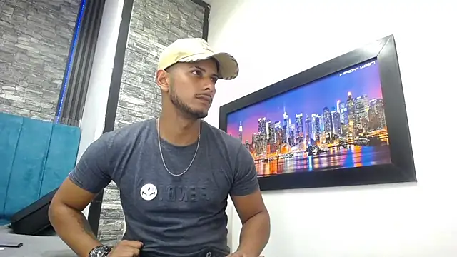 Snapshot of Chris_Dick23 chatting on February 8, 2026, 5:44 am Chris Dick23 online show from February 8, 2026, 5:44 am