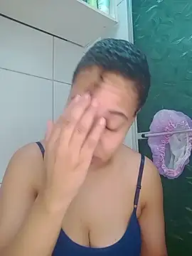 Snapshot of Su_Duarte_1 chatting on February 6, 2026, 8:23 pm Su Duarte 1 online show from February 6, 2026, 8:23 pm