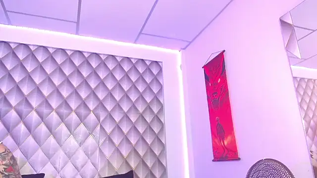 CoupleSwingerLatin online show from March 30, 2026, 5:19 am